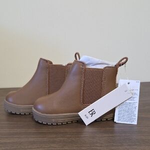 Banana Republic Toddler Tan Genuine Leather Chelsea Boots 12-18 Months NWT